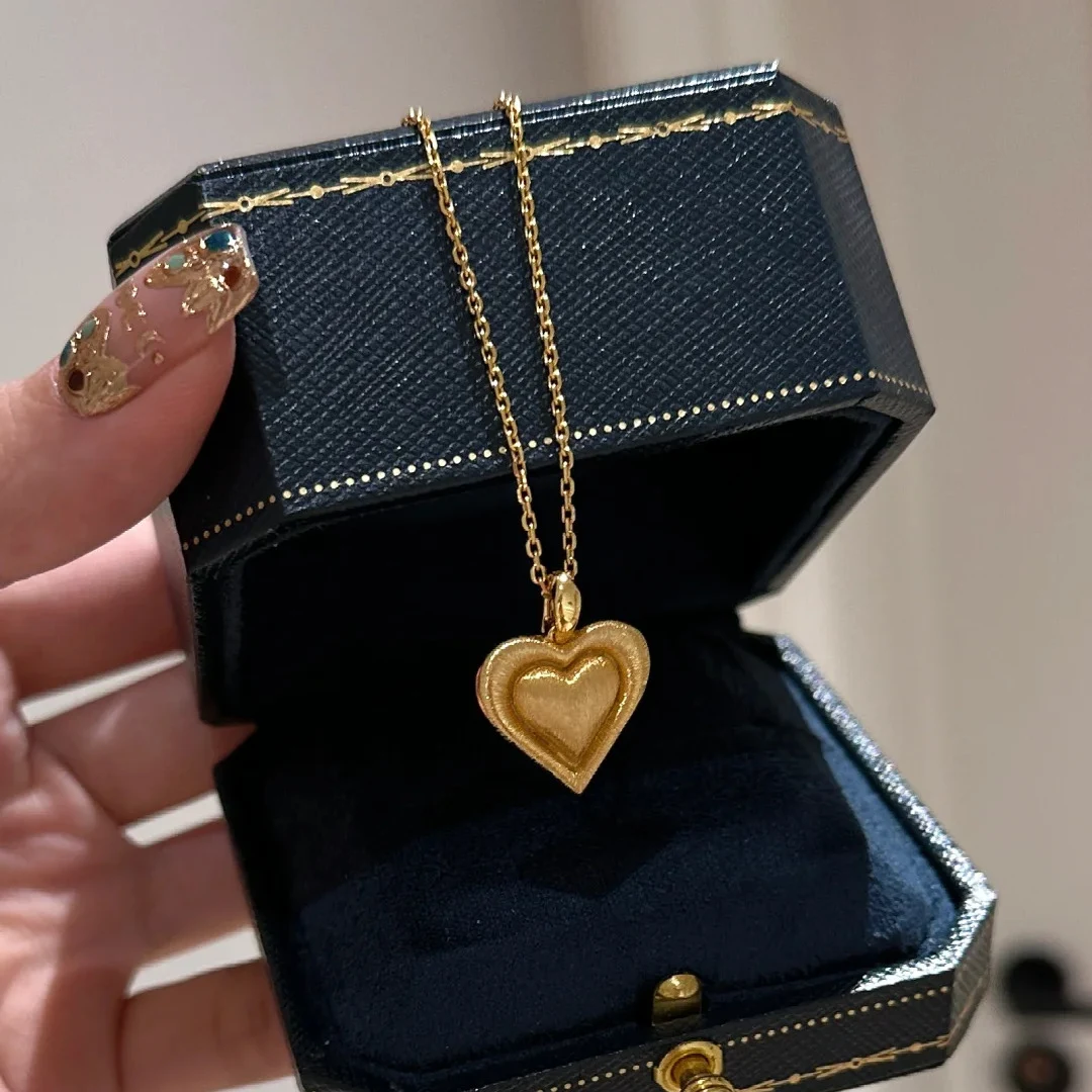 Colar pingente elegante, simples e versátil para mulheres. Ideal para realçar qualquer look, perfeito para uso diário e diversas ocasiões. — foto 1