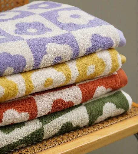 Title 10, Retro Style Fish Scale Cotton Towel, colorful a...