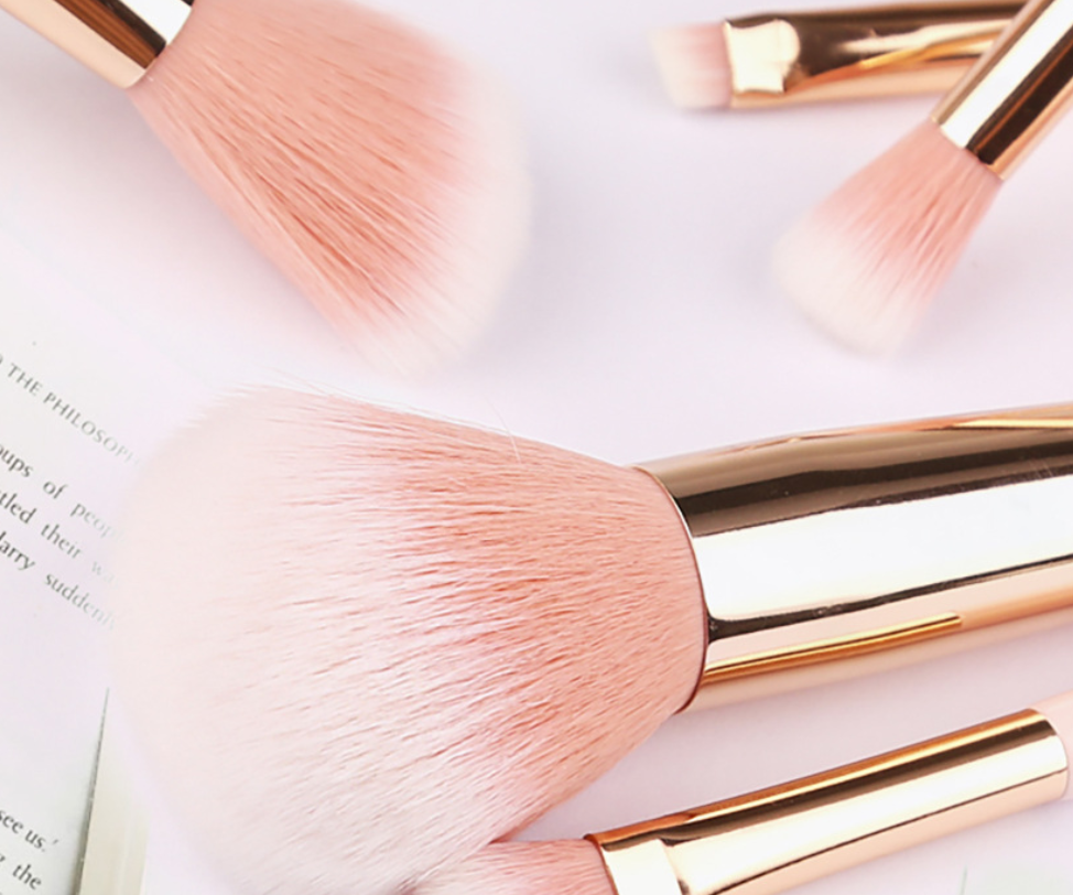 Title 2, Makeup Brush Set 12 Tip Tail Handle, perfect fo...
