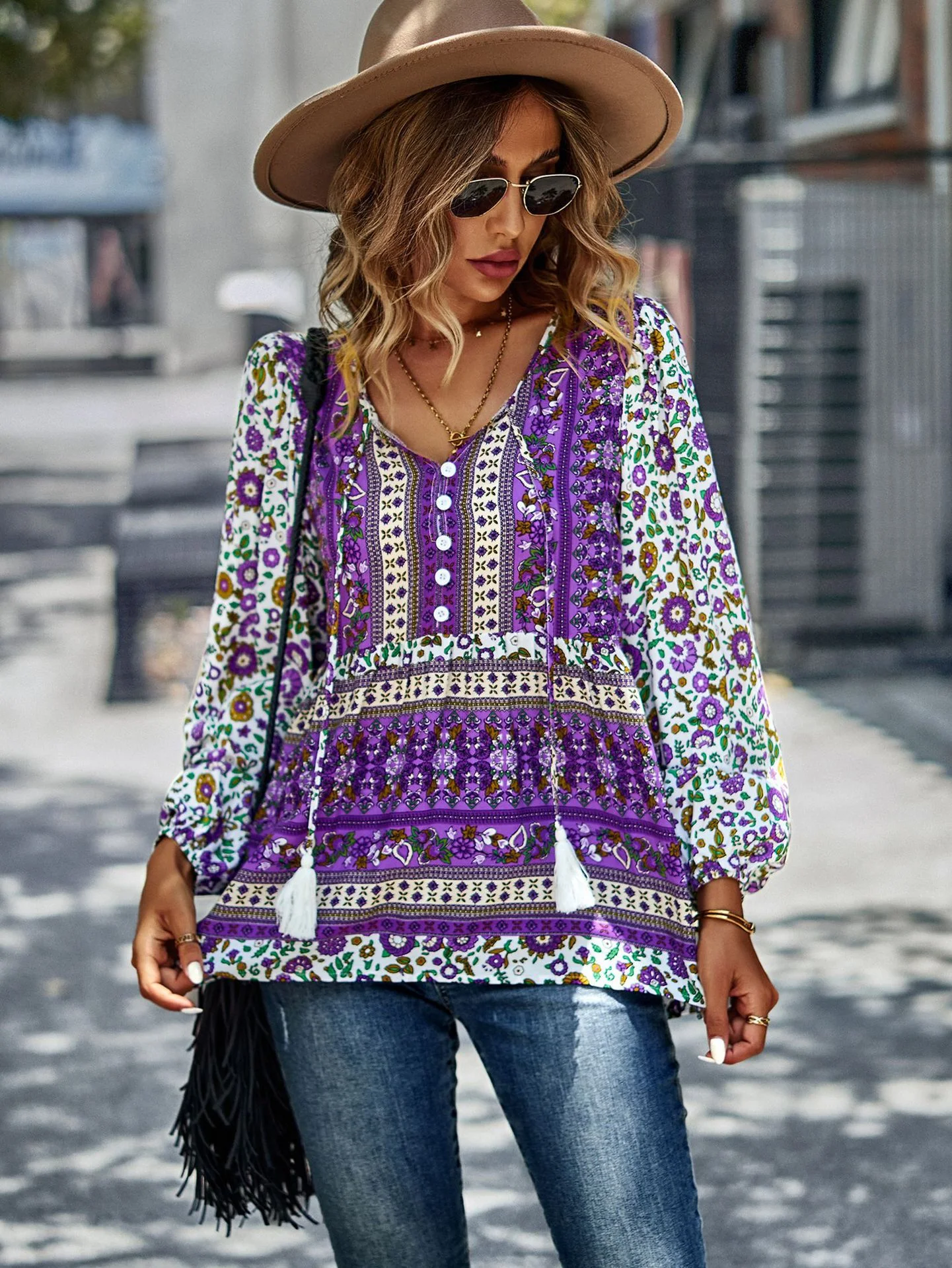 Blusa casual de moda para mujer perfecta para vacaciones, cómoda y versátil, ideal para un look relajado y con estilo durante tus viajes. — foto 4