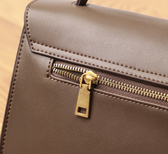 Title 3, Bolso de mano de cuero retro para mujer. Elegan...