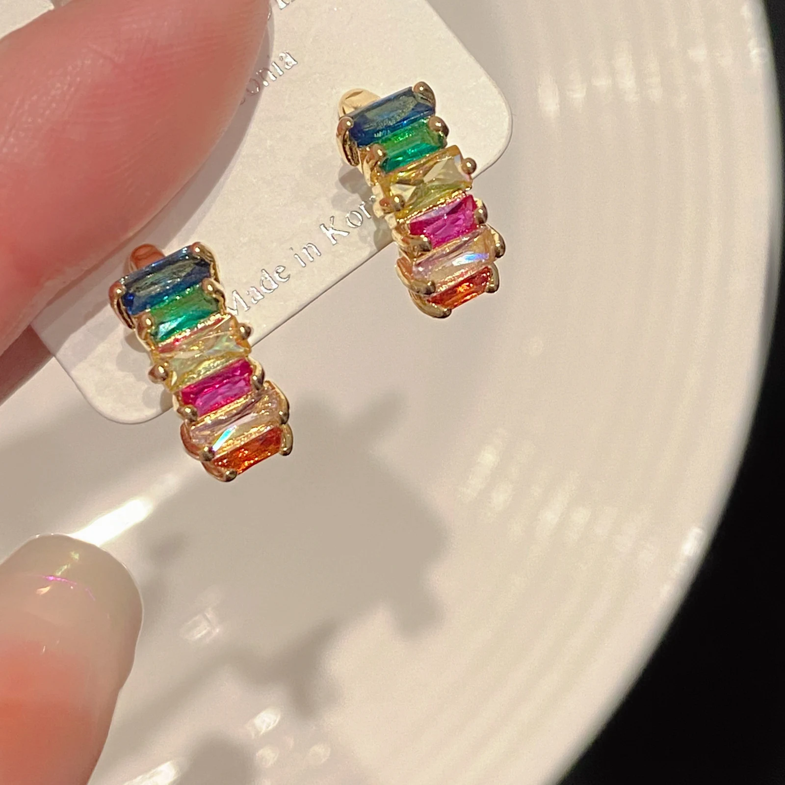 Brincos de zircônia coloridos — foto 12