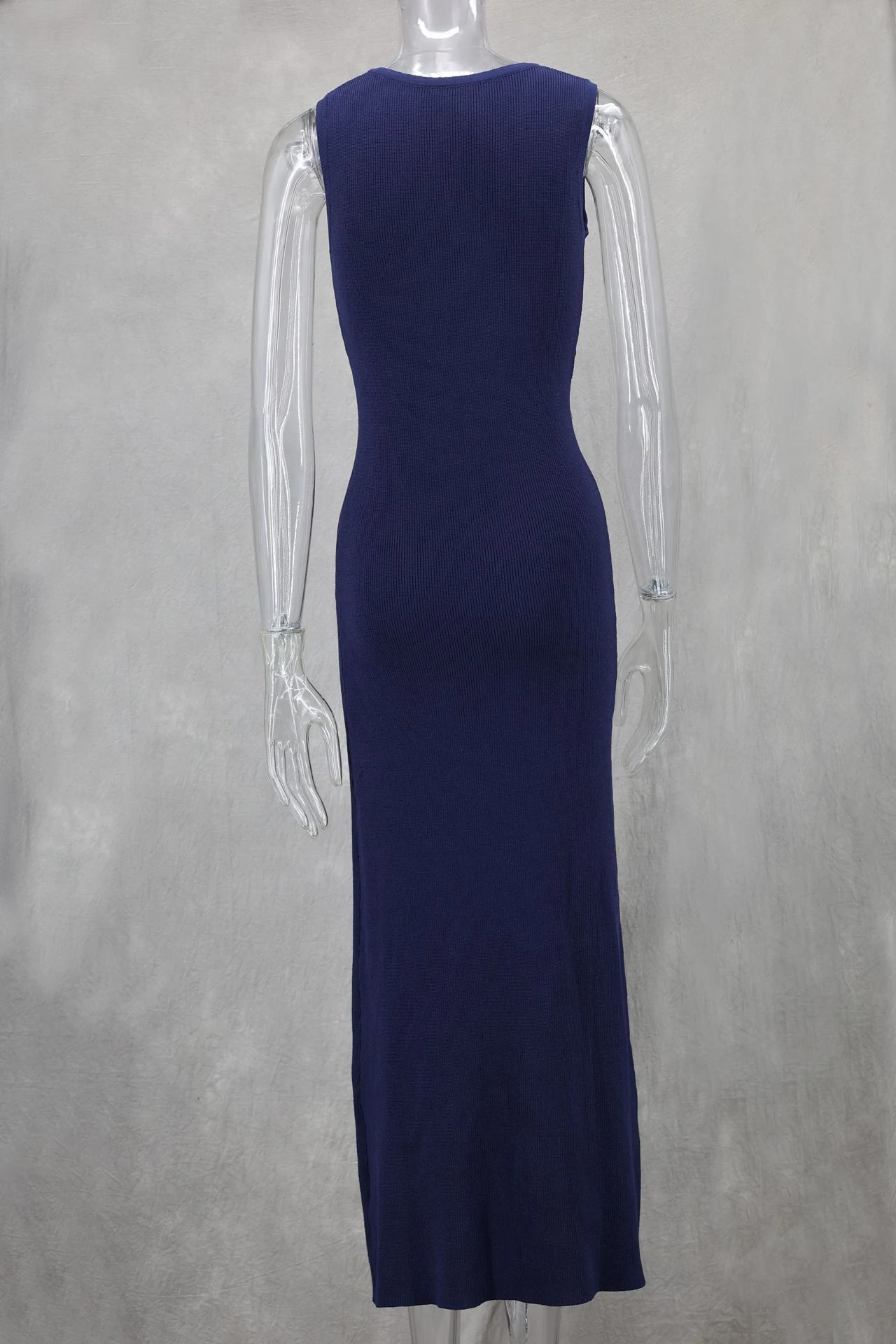 Title 7, Elegant Knitted Sleeveless Dress With Single Br...