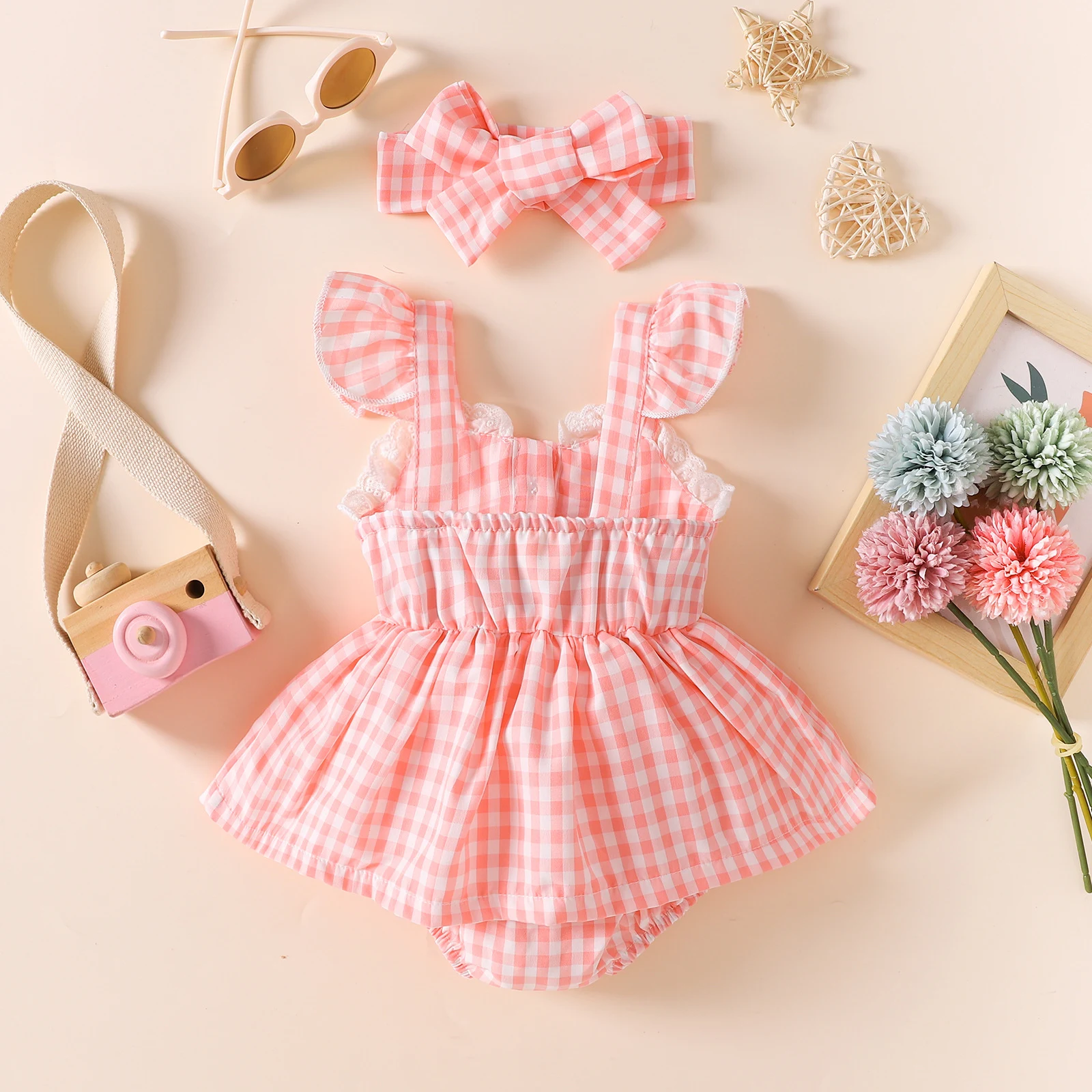 Roupa infantil para bebê sem mangas, body com saia xadrez, macacão com mangas de voar. Conforto e estilo para sua pequena! — foto 2