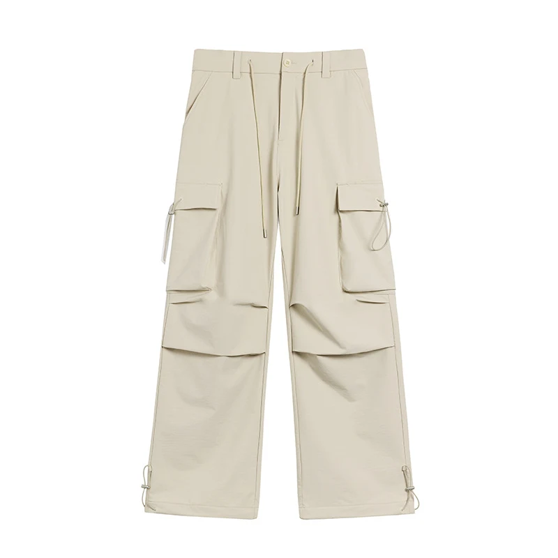 Niche Mountaineering broek met wijde pijpen en rechte snit. Duurzaam, comfortabel en maximale bewegingsvrijheid. — foto 1