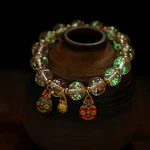 Pulseira Luminosa de Areia Dourada Antiga Esmalte Fluorescente Brilho Exclusivo Elegância Atemporal Joia Sofisticada Presente Ideal — foto 3