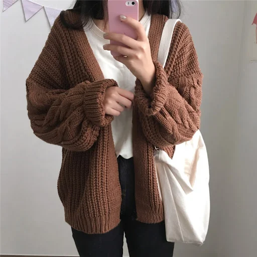 Title 4, Mid-length versatile knit cardigan