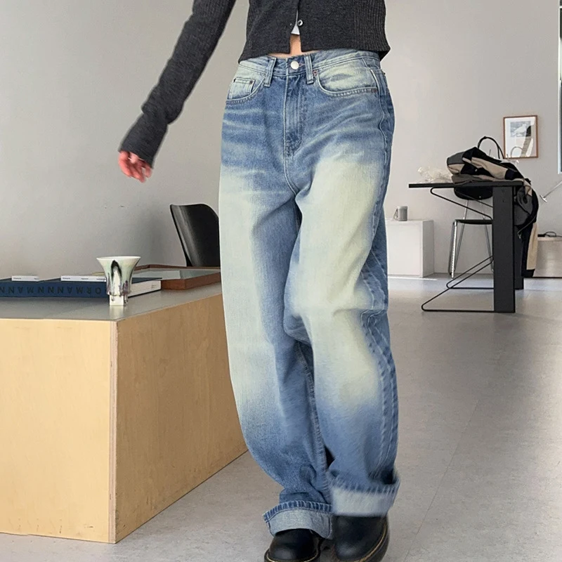 Jeans holgados de calle, lavados y desgastados, para un estilo relajado. Perfectos para el día a día, cómodos y con personalidad. — foto 15