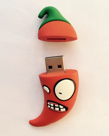 Gratis verzending 32GB Cartoon Aardbei USB stick. Mini fruit ontwerp, creatief en schattig cadeau voor meisjes. Dual use USB drive, gepersonaliseerd. — foto 5