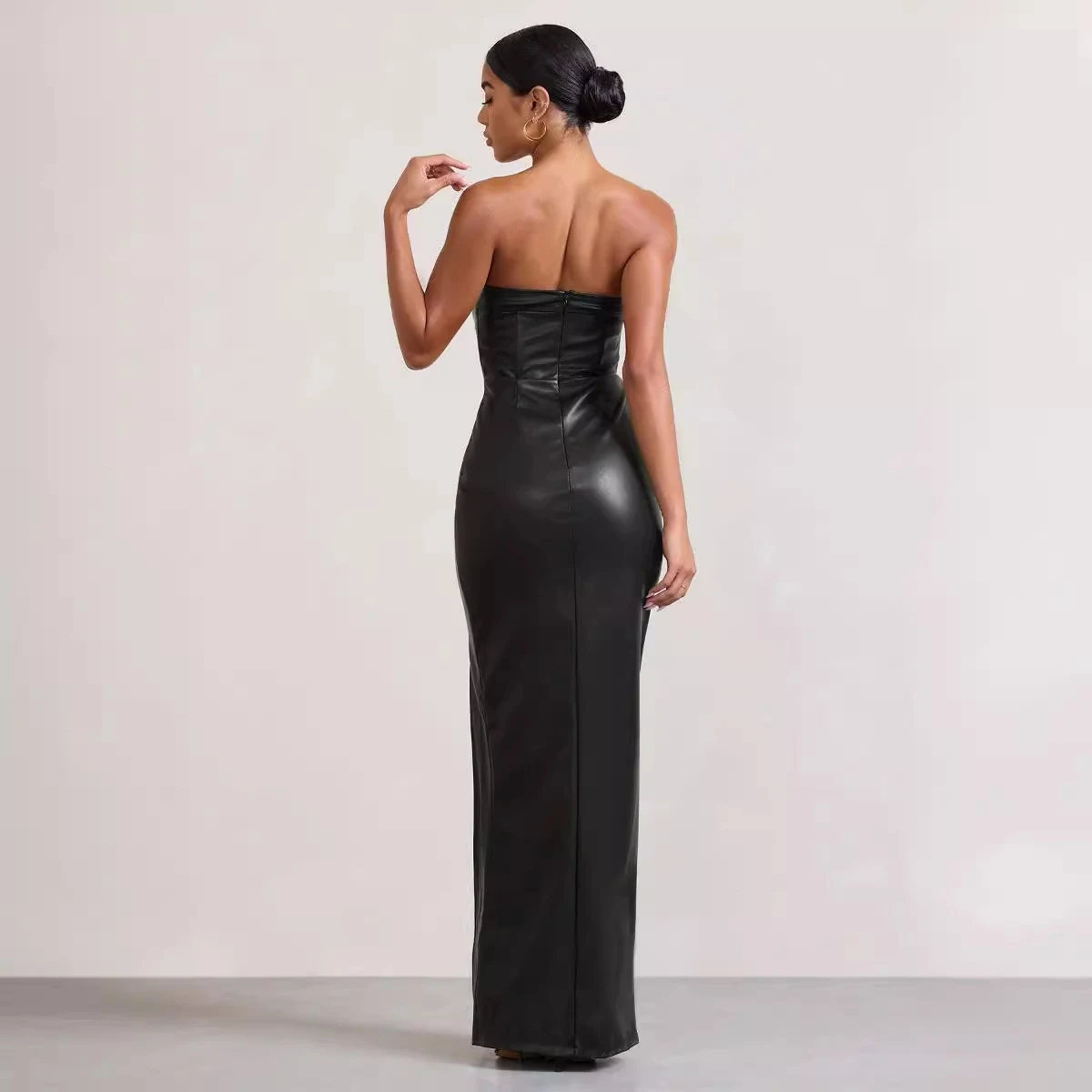 Women's Summer Slim-fit Long PU Leather Dress Elegant and Stylish Design Perfect for Parties and Events Comfortable and — photo 1