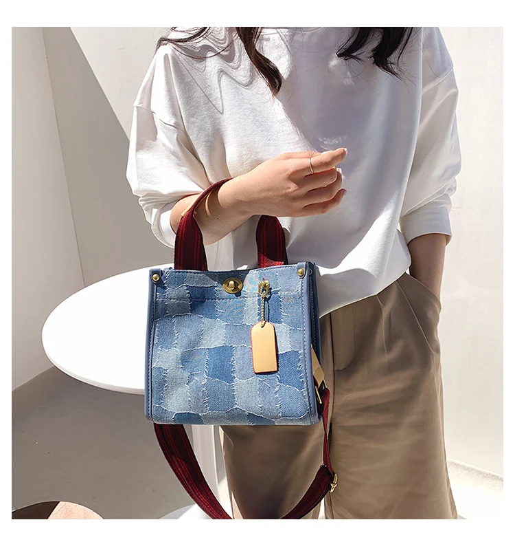 Zaino a tracolla in tela a righe per studenti, monospalla, comodo e alla moda, perfetto per trasportare libri e accessori scolastici. — foto 2