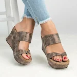 Wedge flip-flop sandalen voor dames, comfortabel en stijlvol. Ideaal voor strand, zomer en dagelijks gebruik. Comfortabele teenslippers. — foto 2