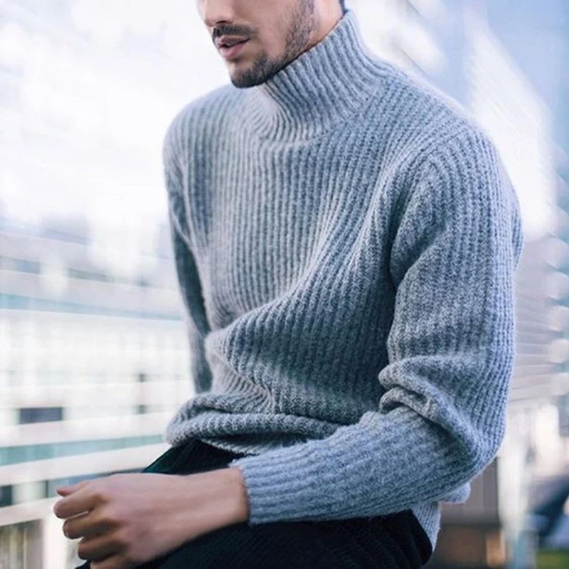 Suéter feminino de tricô com gola alta, mangas compridas e estilo pullover. Conforto e elegância em uma peça, perfeito para o inverno. — foto 3