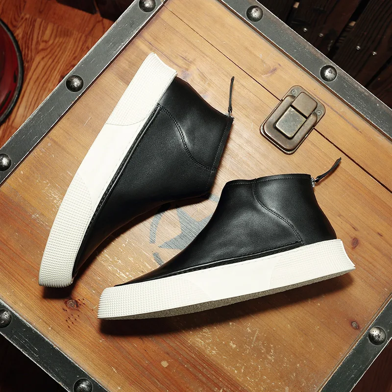 Sneakers alte in pelle da uomo con zip semplice, perfette per un look casual e confortevole, ideali per l'uso quotidiano. — foto 3