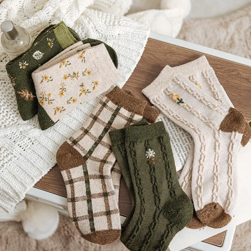 Title 1, Thickened Warm Long-tube Floral Socks