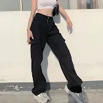Overalls met zakken De grote trend! Comfortabele en praktische overalls voor een casual en stijlvolle look. Ontdek de trend. — foto 1