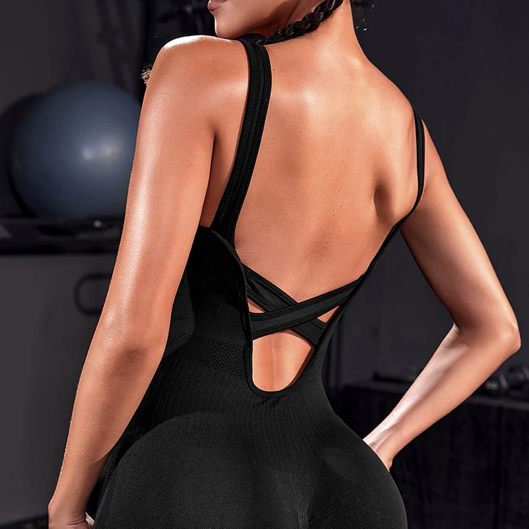 Cross Backless sport jumpsuit voor yoga en workout. Biedt comfort, ondersteuning en optimale bewegingsvrijheid tijdens het sporten. — foto 1
