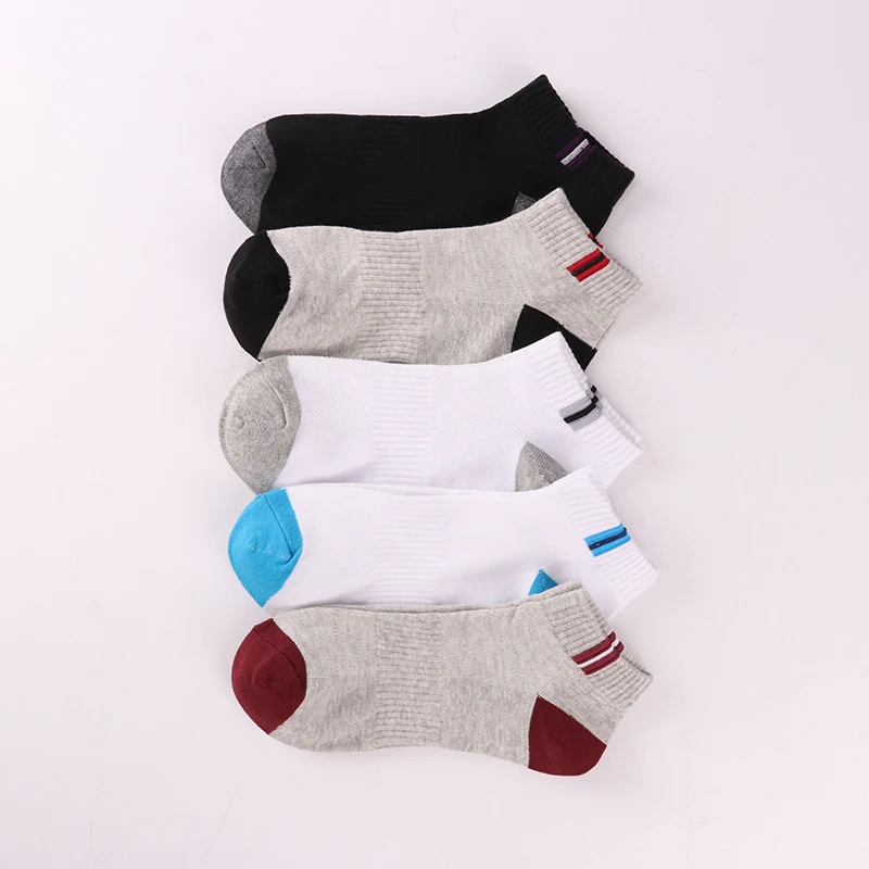 Title 5, Mens sports socks for ultimate comfort and per...