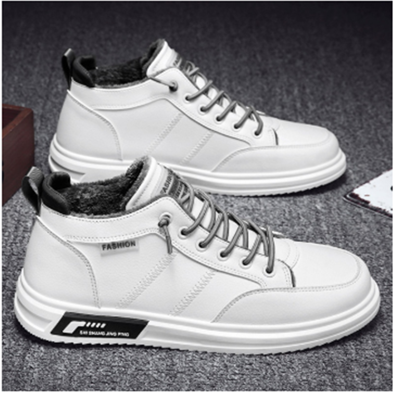 Calde scarpe in camoscio per adolescenti. Comode scarpe in cotone, perfette per l'inverno. Mantieni i tuoi piedi al caldo con stile e comfort! — foto 6