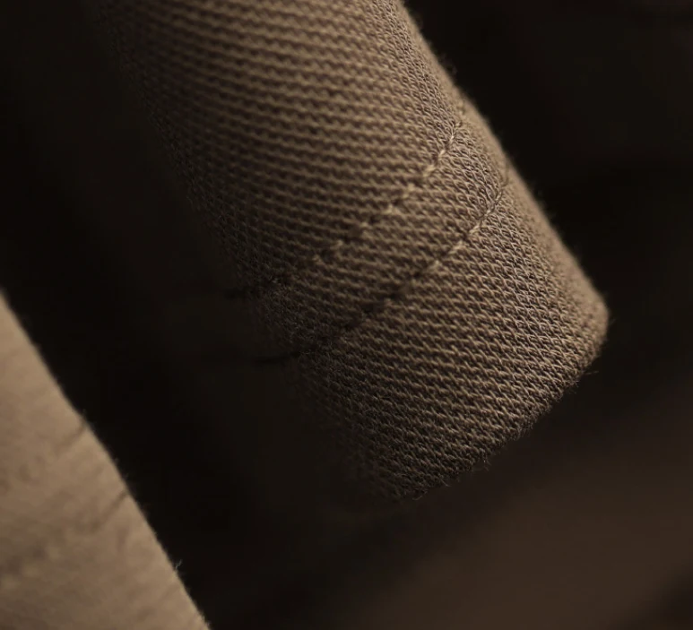 Title 10, Roupa de base masculina casual de negócios. Con...