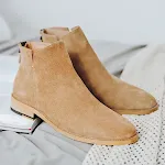 Camel plus velvet