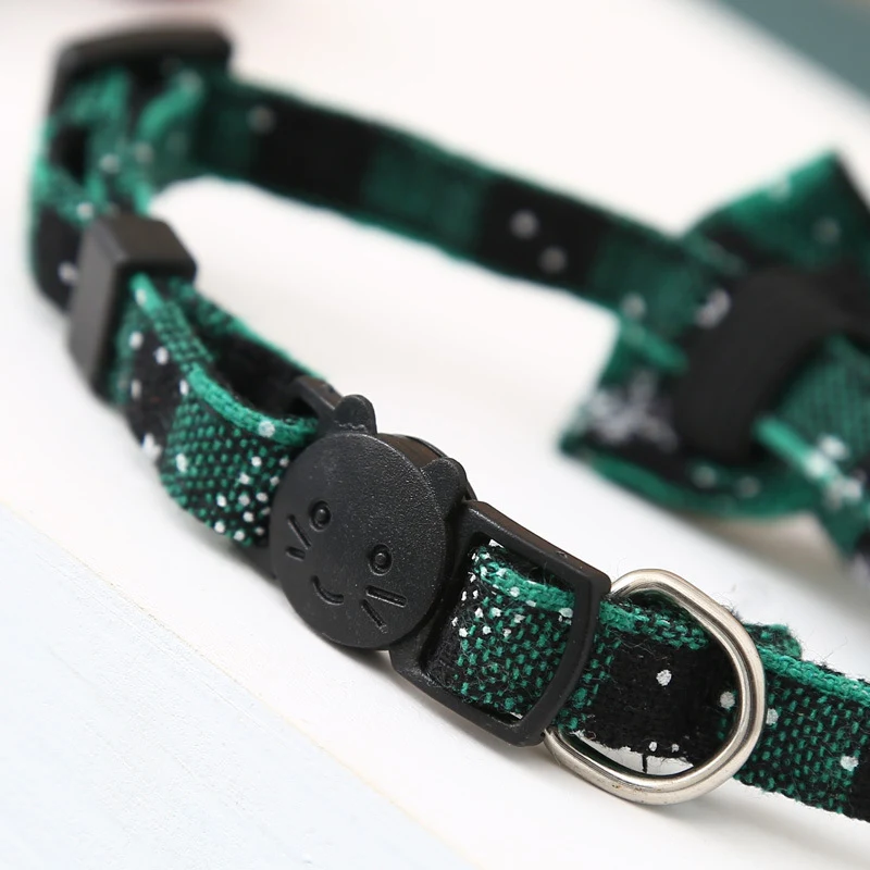 Title 5, Christmas Snowflake Plaid Bow Bell Cat Collar. ...