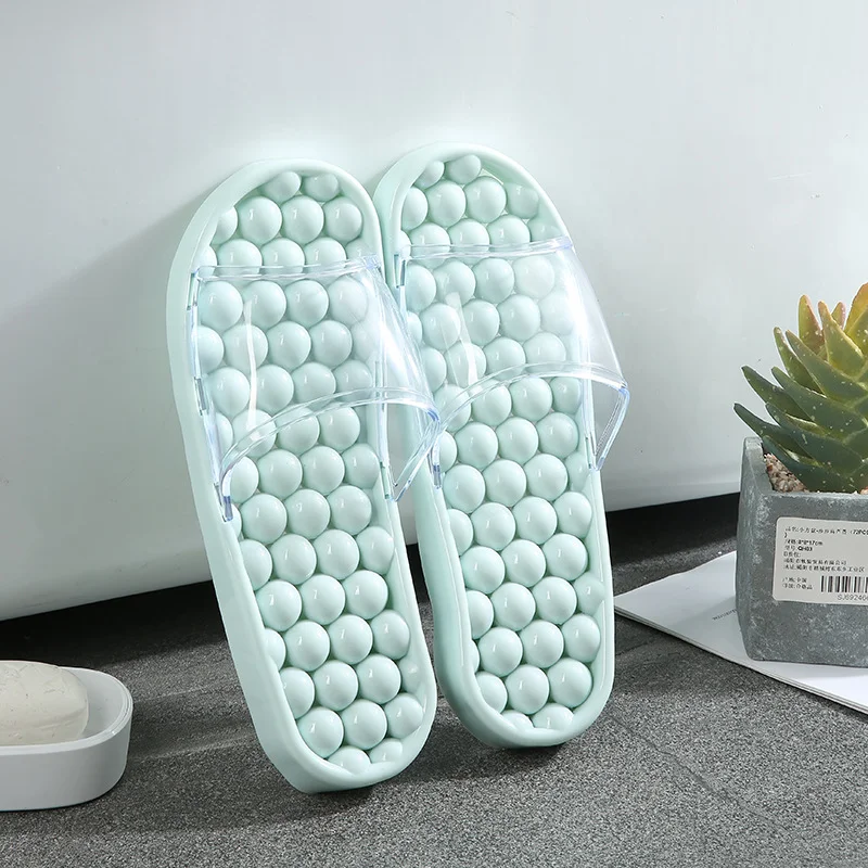 Men's and Women's Fashion Indoor Non-slip Bathroom Slippers. Comfortable and safe for home use. Perfect for wet surfaces — photo 4