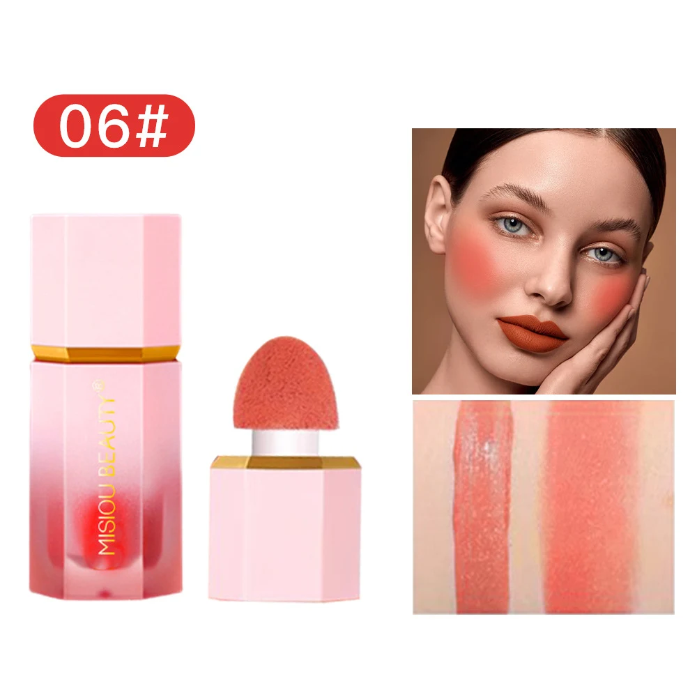Rosy Make-up voor Natuurlijke Kleur en Lange Duur. Creëer een natuurlijke en langdurige blos. Verfraai je schoonheid met een frisse, jeugdige kleur. — foto 2