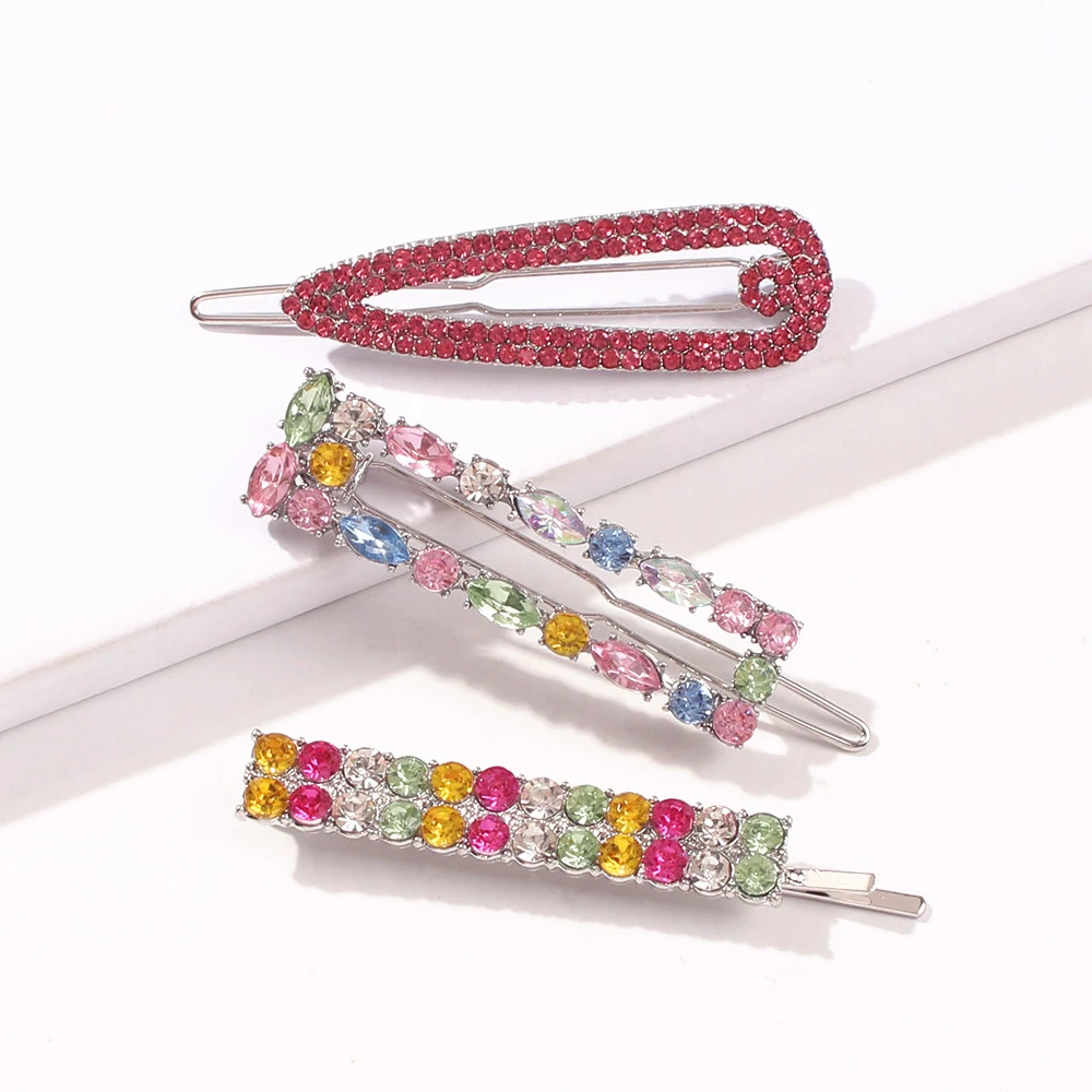 Juego de pinzas para el pelo geométricas de moda, estilo sencillo, diamantes de colores. Accesorios elegantes para peinados fáciles, realzando tu look. — foto 2