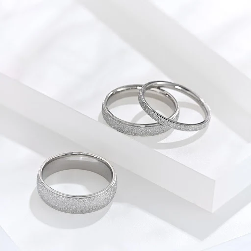 Title 6, Anel feminino de ouro rosa fosco, design elegan...