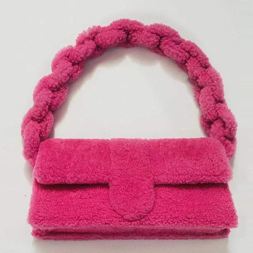 Bolsa de ombro de tecido felpudo para axila, elegante e confortável, ideal para carregar seus essenciais com estilo e segurança no dia a dia. — foto 3
