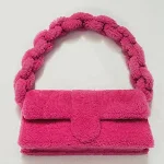 Bolsa de ombro de tecido felpudo para axila, elegante e confortável, ideal para carregar seus essenciais com estilo e segurança no dia a dia. — foto 3