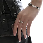 Piercing de Nariz de Porco Versátil para Mulheres Adicione Personalidade ao Seu Visual com Este Acessório Único e Divertido Joia Original e Charmosa — foto 4