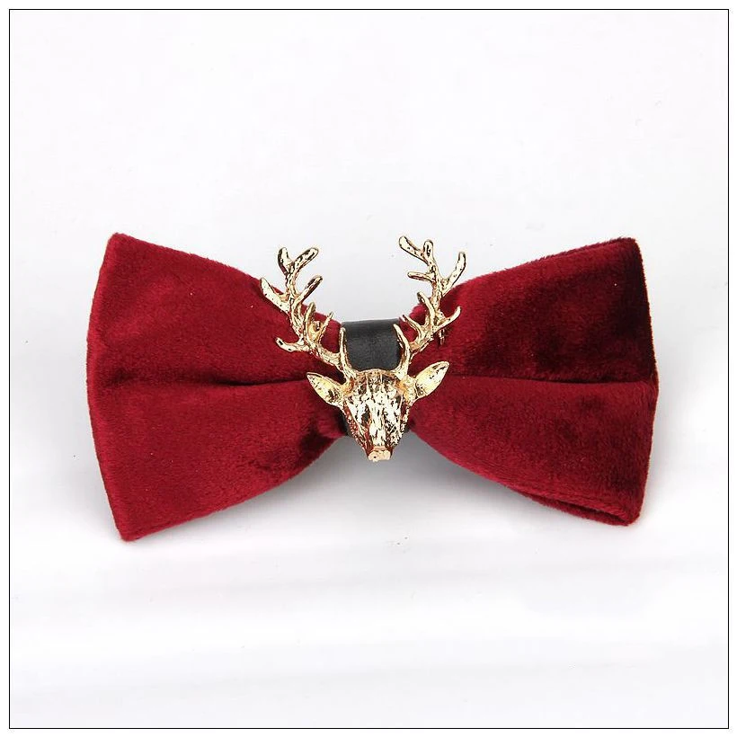 Gouden fluwelen kerst elandkop bruiloft vlinderdas, een elegant accessoire voor bruiloften en feesten. Perfect voor bruidegoms en speciale gelegenheden. — foto 5