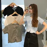 V-neck short sleeve fungus sweater, breathable and lightweight. Experience comfort and style for outdoor activities, per — photo 3