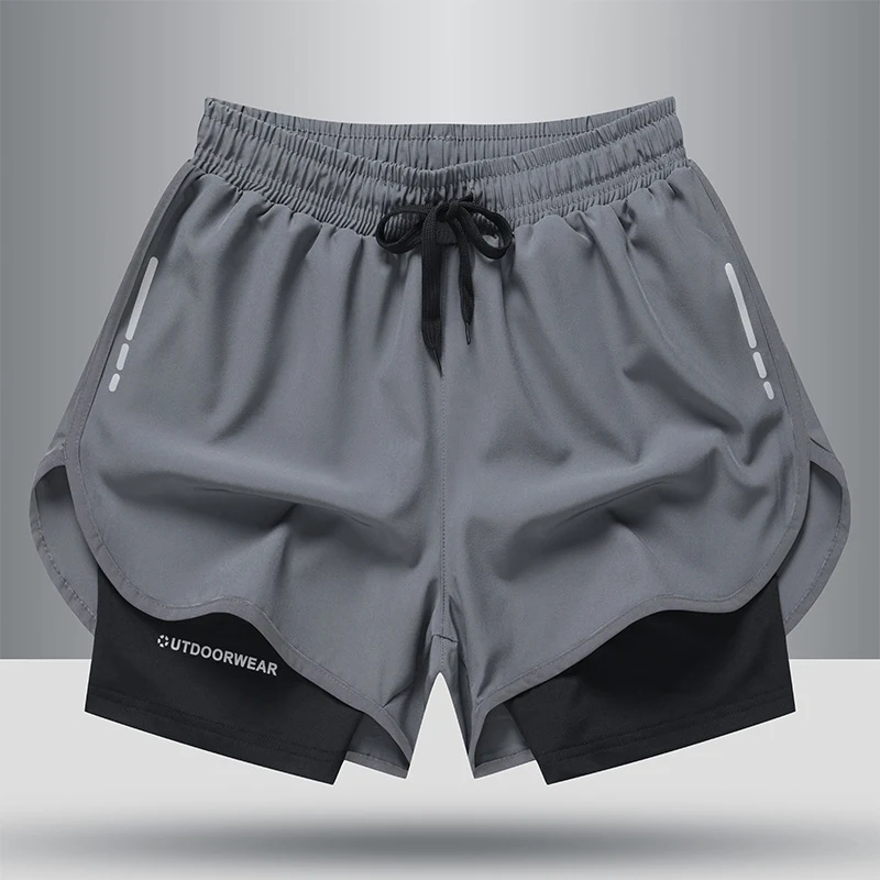 Quick-drying three-point fitness sports shorts. Breathable, lightweight, and ideal for intense workouts. Experience comf — photo 10