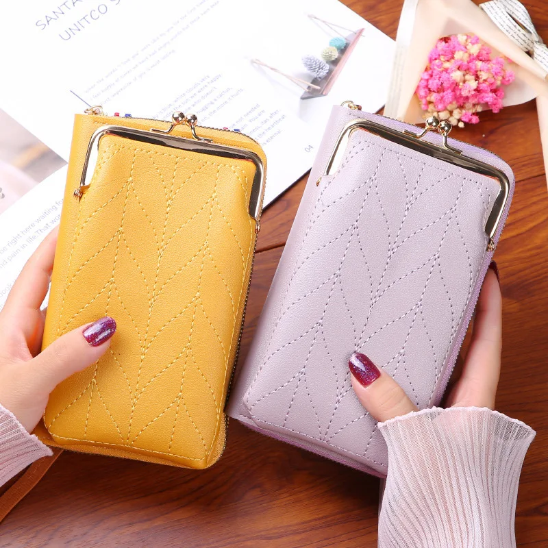 Bolsa crossbody leve feminina para moedas, design moderno e funcional, ideal para carregar o essencial com praticidade, leve e com estilo. — foto 3