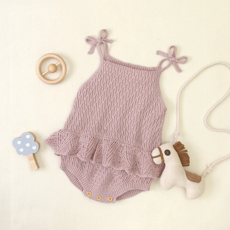Macacão para Bebê Menina Tricotado Alças Babados Romper - Conforto e charme para sua bebê — foto 7