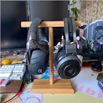 Walnut headphone hanger