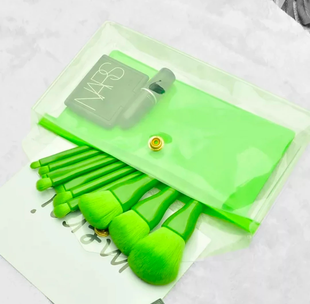Title 4, Candy color makeup brush set full set including...