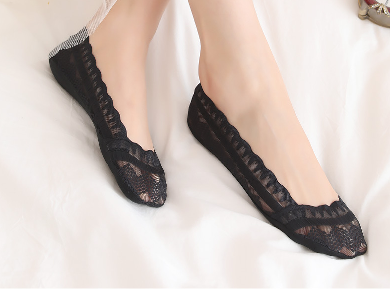 Title 9, Womens Non-Slip Silicone Cotton Bottom Lace Bo...