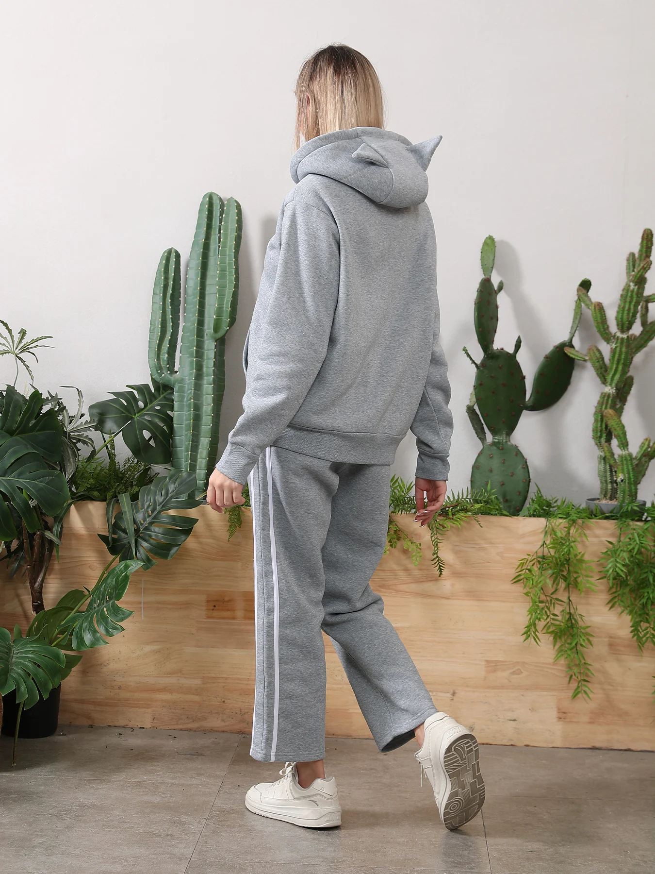 product image - 2