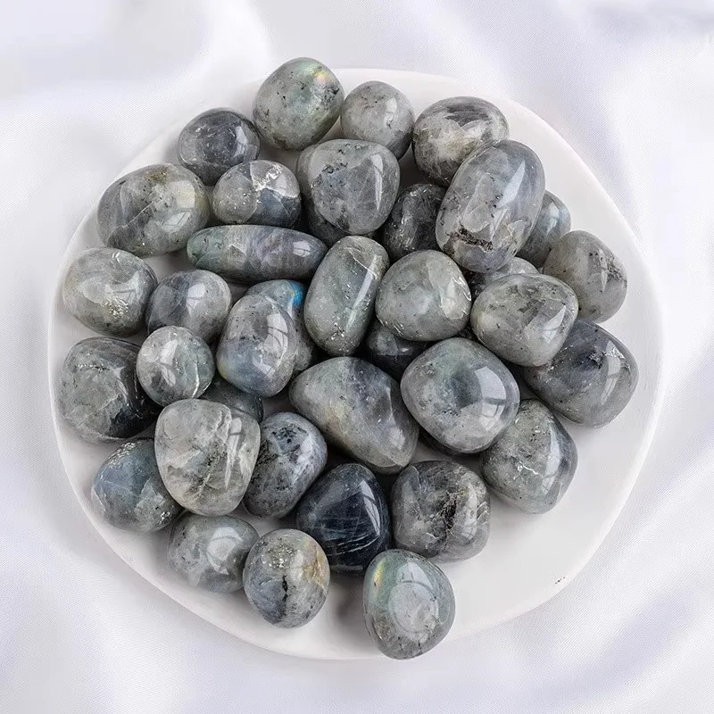 Pedra rolante de cristal natural, rústica e polida, desmagnetização de partículas grandes, artesanato de cristal para energização e decoração. — foto 33
