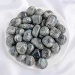 Pedra rolante de cristal natural, rústica e polida, desmagnetização de partículas grandes, artesanato de cristal para energização e decoração. — foto 33