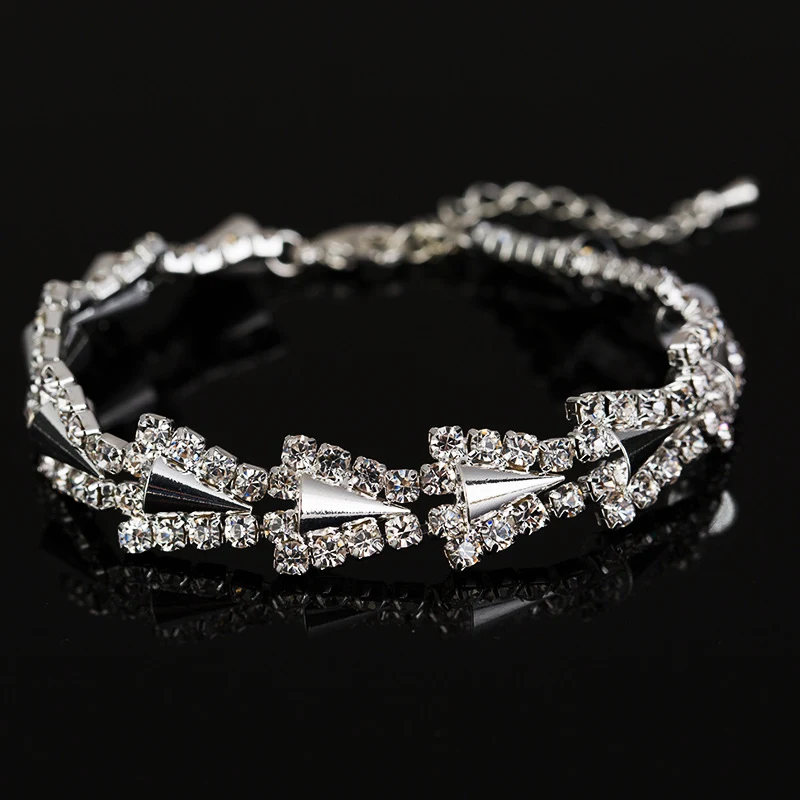 Pulseira de diamante eletroplatada para mulheres Joias de moda Charmosa e elegante, esta pulseira realça seu estilo e adiciona um toque de brilho ao seu visual. — foto 1