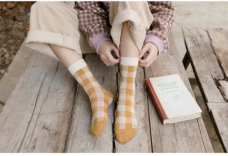 Title 3, Blue Socks WomenS Pure Cotton Plaid Tube Socks