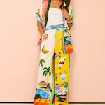Macacão casual feminino com combinação de cores. Conforto e estilo para o dia a dia. Perfeito para um visual moderno e prático. Vista-se com facilidade. — foto 4