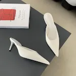 Damen-Slipper mit spitzem Stiletto-Absatz, europäisch-amerikanischer Mode, geschlossene Spitze, ein eleganter Look. — foto 13