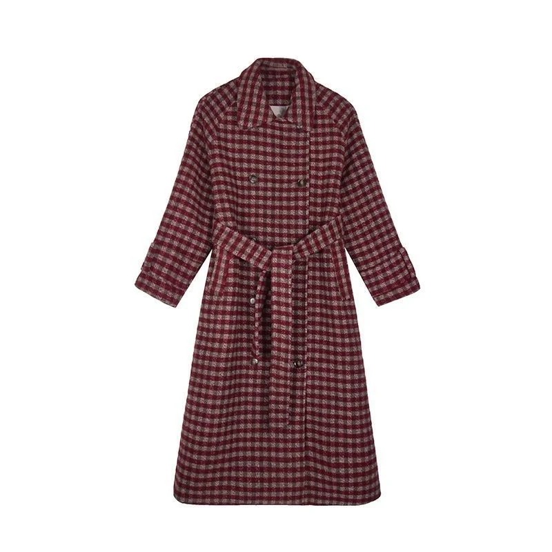 Women's Fashion Plaid Woolen Coat, Mid-length, Loose Waist, Popular Design, perfect for a stylish and comfortable winter — photo 4