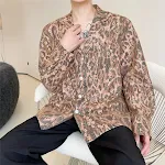 Camisa masculina com gola de terno e estampa de leopardo em malha de renda, um visual elegante e moderno para homens que buscam estilo e conforto. — foto 5